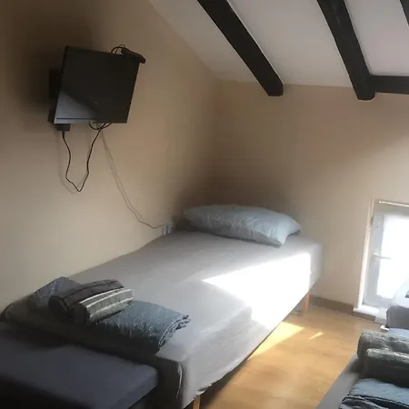 Single Bed Center Hostal